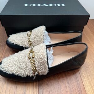 Coach Shearling Loafers – Size US 8